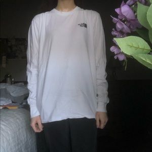 NWOT Limited Edition Men’s North Face Pride